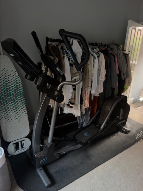 Life Fitness E5 Elliptical Cross-Trainer