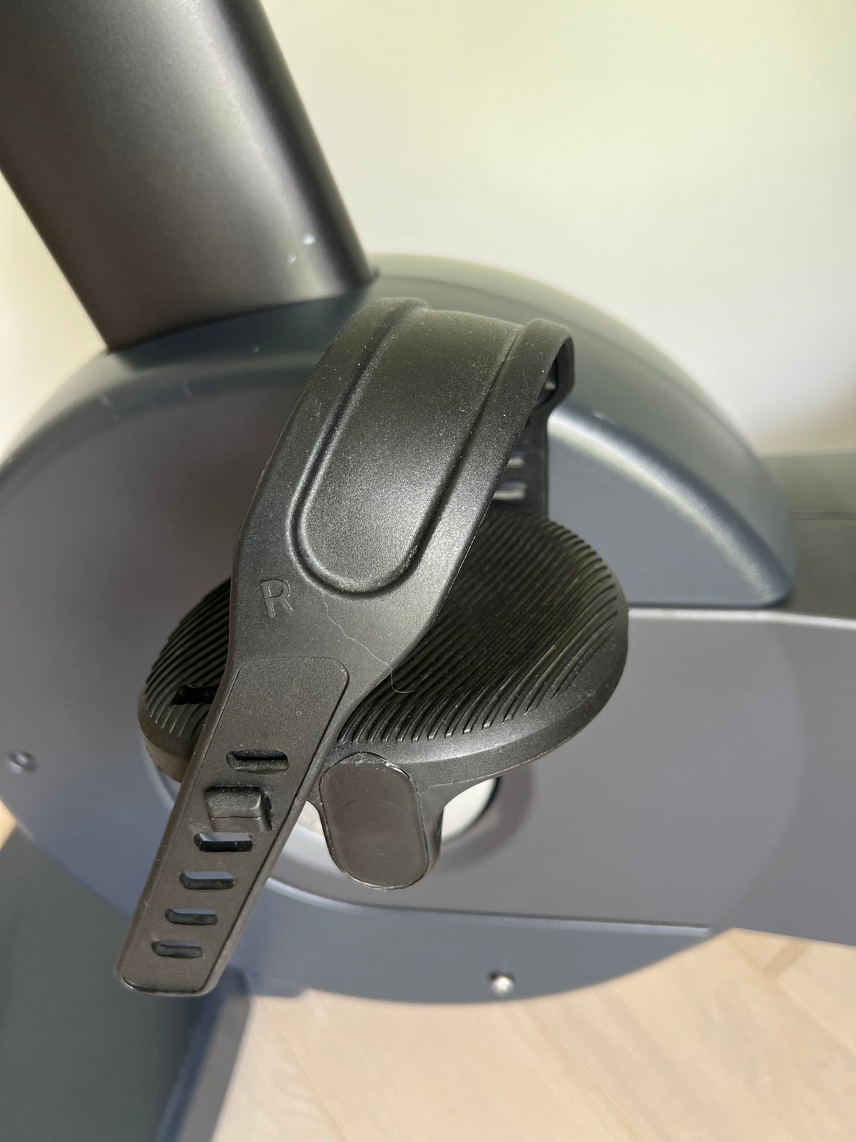 Technogym Forma Indoor Upright Exercise Bike